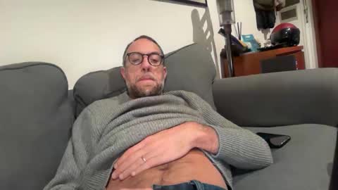 fra___ online show from November 23, 12:54 am