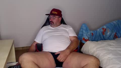 Fraboys online show from November 15, 7:32 am