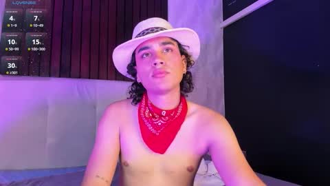 fran_smiths online show from March 13, 1:02 am