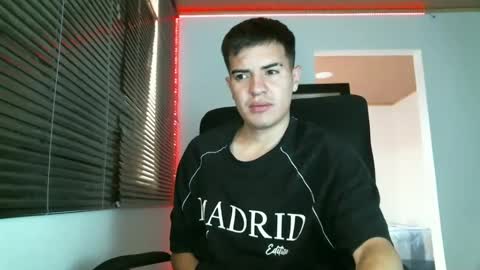 franccesco_699 online show from March 3, 2:42 pm