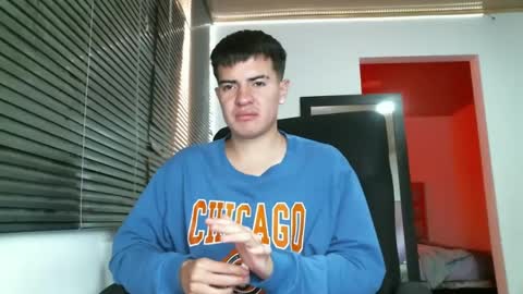 franccesco_699 online show from March 12, 4:56 pm