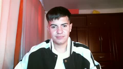 franccesco_699 online show from December 12, 5:48 pm