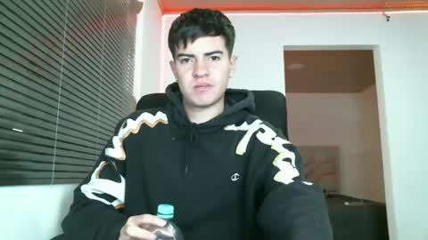 franccesco_699 online show from January 3, 4:59 pm