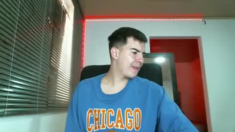 franccesco_699 online show from February 11, 4:35 pm