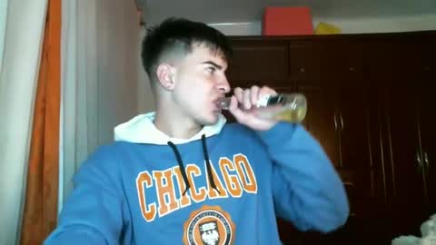 franccesco_699 online show from December 17, 1:29 am