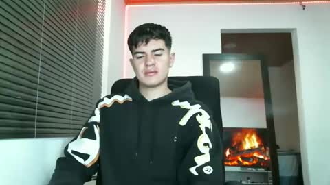 franccesco_699 online show from January 11, 4:46 pm
