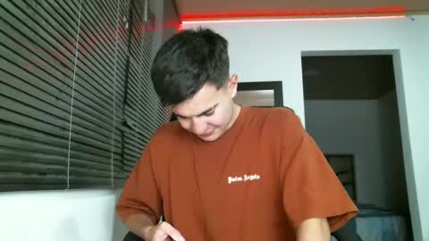 franccesco_699 online show from March 10, 3:34 am
