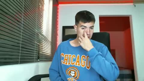 franccesco_699 online show from February 21, 4:16 pm