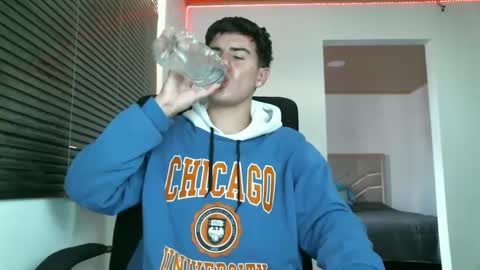 franccesco_699 online show from January 7, 4:05 pm