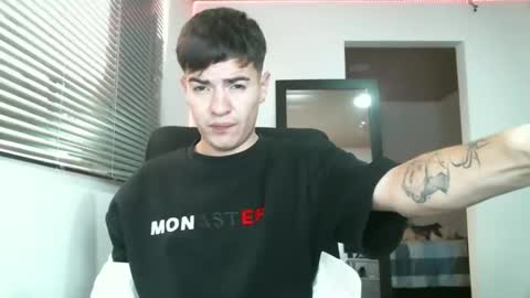 franccesco_699 online show from December 25, 6:09 pm