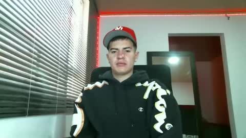 franccesco_699 online show from January 22, 4:33 pm