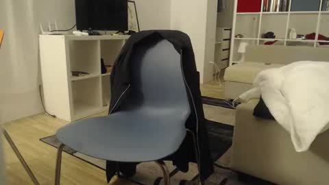 francescosal online show from October 18, 4:39 am