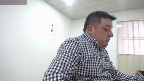 Juan online show from April 30, 9:19 pm