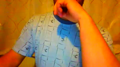 Snapshot of frank84848 chatting on October 2, 9:19 pm Frank online show from October 2, 9:19 pm