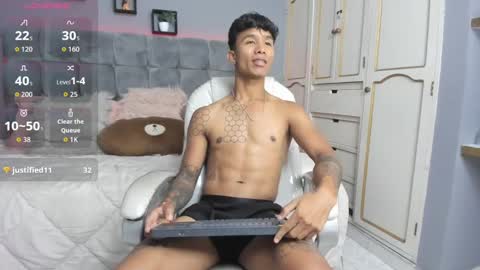 frank98_ online show from September 19, 11:37 pm
