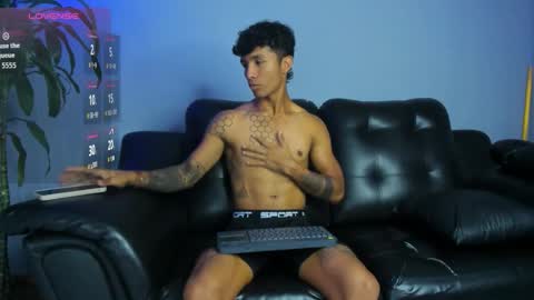 frank98_ online show from September 8, 6:51 pm