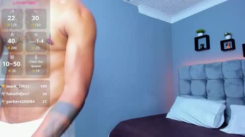 frank98_ online show from September 29, 8:27 pm
