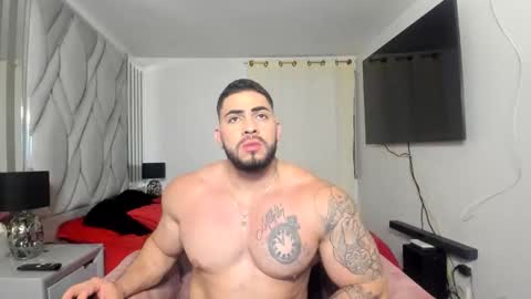 frank_foxx1 online show from November 13, 5:12 am