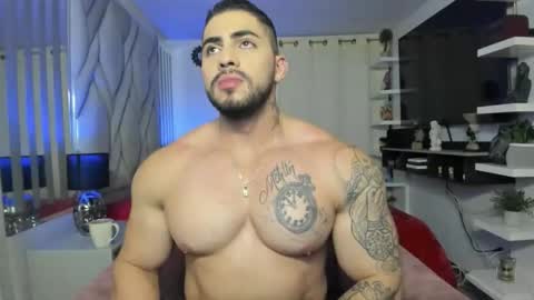 frank_foxx1 online show from April 29, 4:39 am