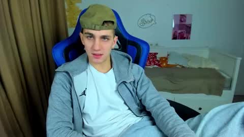 Frank online show from December 23, 5:05 am