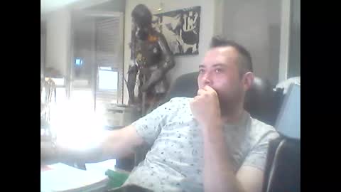 Frankonde online show from May 11, 2:41 pm