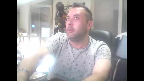 Frankonde online show from May 11, 2:45 pm