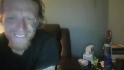 franky9097630346 online show from April 17, 3:32 pm