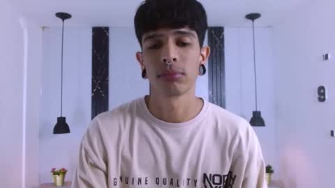 Franvill trato online show from January 31, 7:23 pm