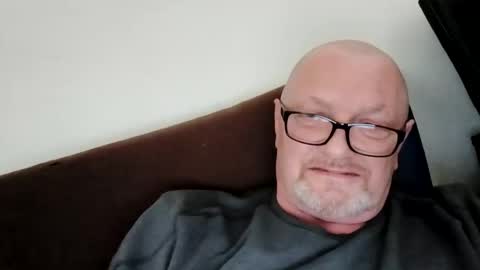 Wolfi online show from February 20, 9:44 am