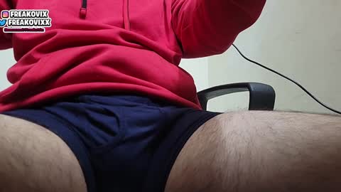 Snapshot of freakovix chatting on January 25, 4:03 pm FreakoVix online show from January 25, 4:03 pm