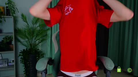 Fred online show from April 27, 6:24 pm