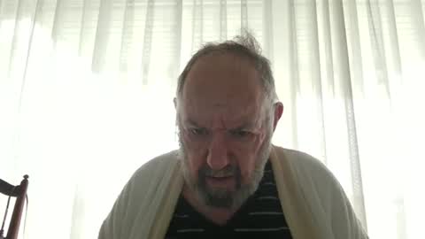 Snapshot of fredaldavid chatting on October 14, 8:21 am David Fredal online show from October 14, 8:21 am