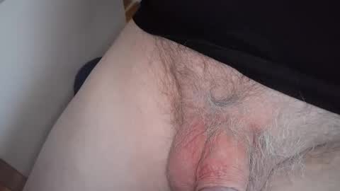 freddie300 online show from April 27, 11:29 am