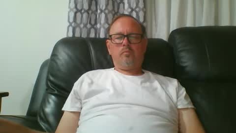 Just  Fred online show from April 10, 5:25 am