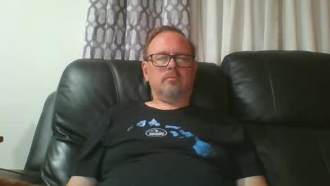 Just  Fred online show from May 6, 4:02 am