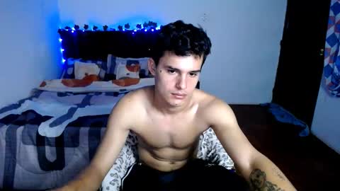 Snapshot of freddy_romans2 chatting on September 26, 12:19 am freddy romans online show from September 26, 12:19 am