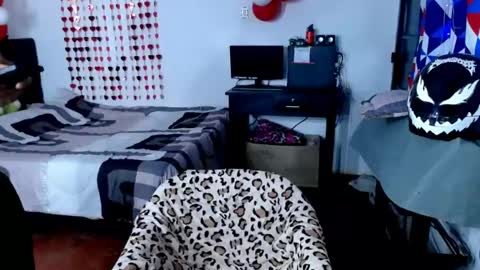 freddy romans online show from April 25, 1:41 pm