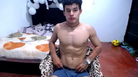 Snapshot of freddy_romans2 chatting on October 13, 3:56 am freddy romans online show from October 13, 3:56 am