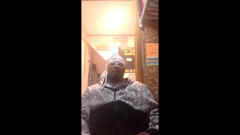 freddymack6969 online show from April 24, 4:48 am