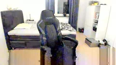 Fredrik online show from November 27, 6:33 pm