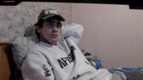 Fred online show from February 5, 1:15 am