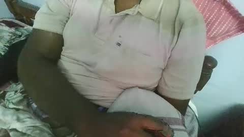 freeforyoubby online show from October 29, 10:18 am