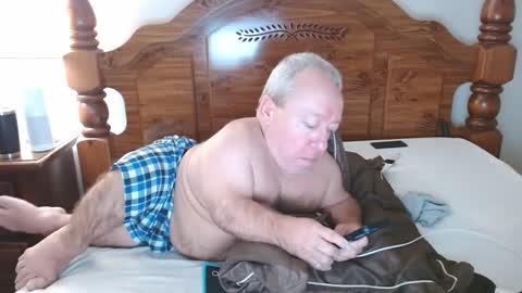 Snapshot of freemysoul4748 chatting on January 7, 7:22 am Cute Lil Man online show from January 7, 7:22 am