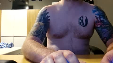 freetobeused online show from September 18, 6:21 pm
