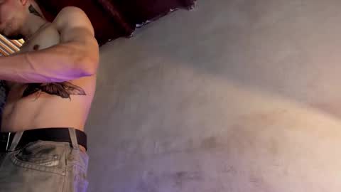 Xavier online show from February 11, 1:32 am