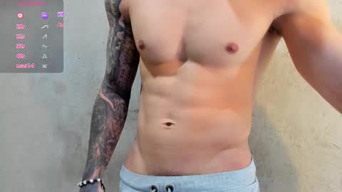 Snapshot of french_sexx chatting on March 11, 7:14 pm Xavier online show from March 11, 7:14 pm