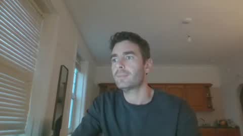 Snapshot of frenchbdmaninlondon chatting on September 17, 5:58 pm Horny Paul online show from September 17, 5:58 pm