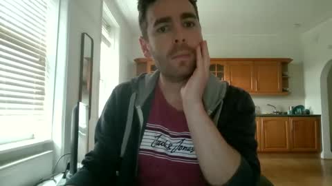 Snapshot of frenchbdmaninlondon chatting on December 9, 1:04 pm Horny Paul online show from December 9, 1:04 pm