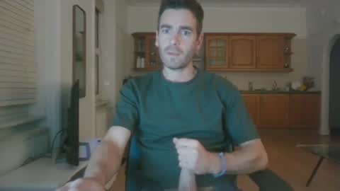 Snapshot of frenchbdmaninlondon chatting on September 10, 10:30 pm Horny Paul online show from September 10, 10:30 pm