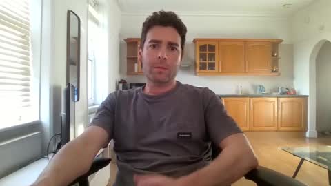 Snapshot of frenchbdmaninlondon chatting on March 9, 4:44 pm Horny Paul online show from March 9, 4:44 pm
